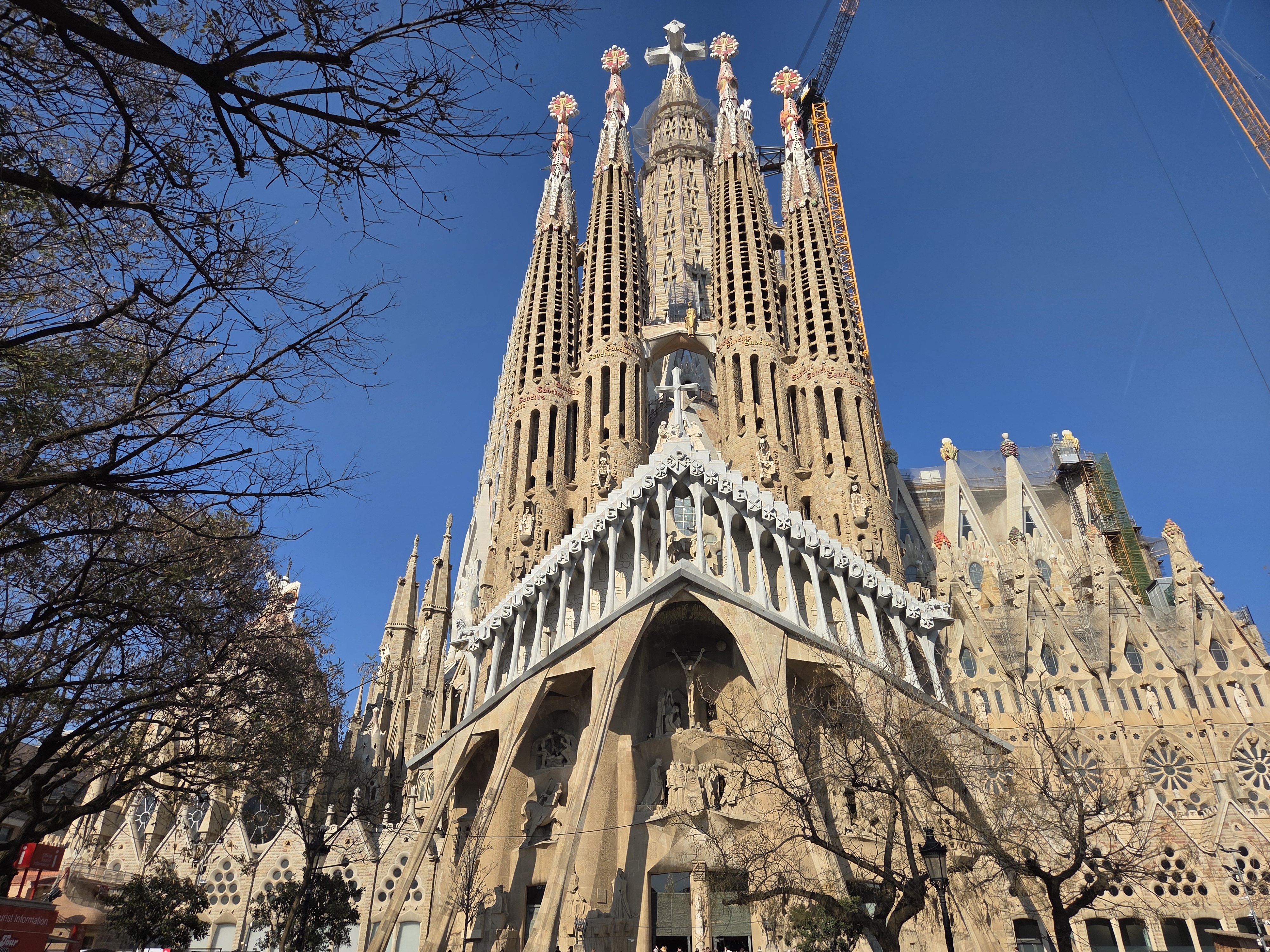 La Sagrada Familia Exterior